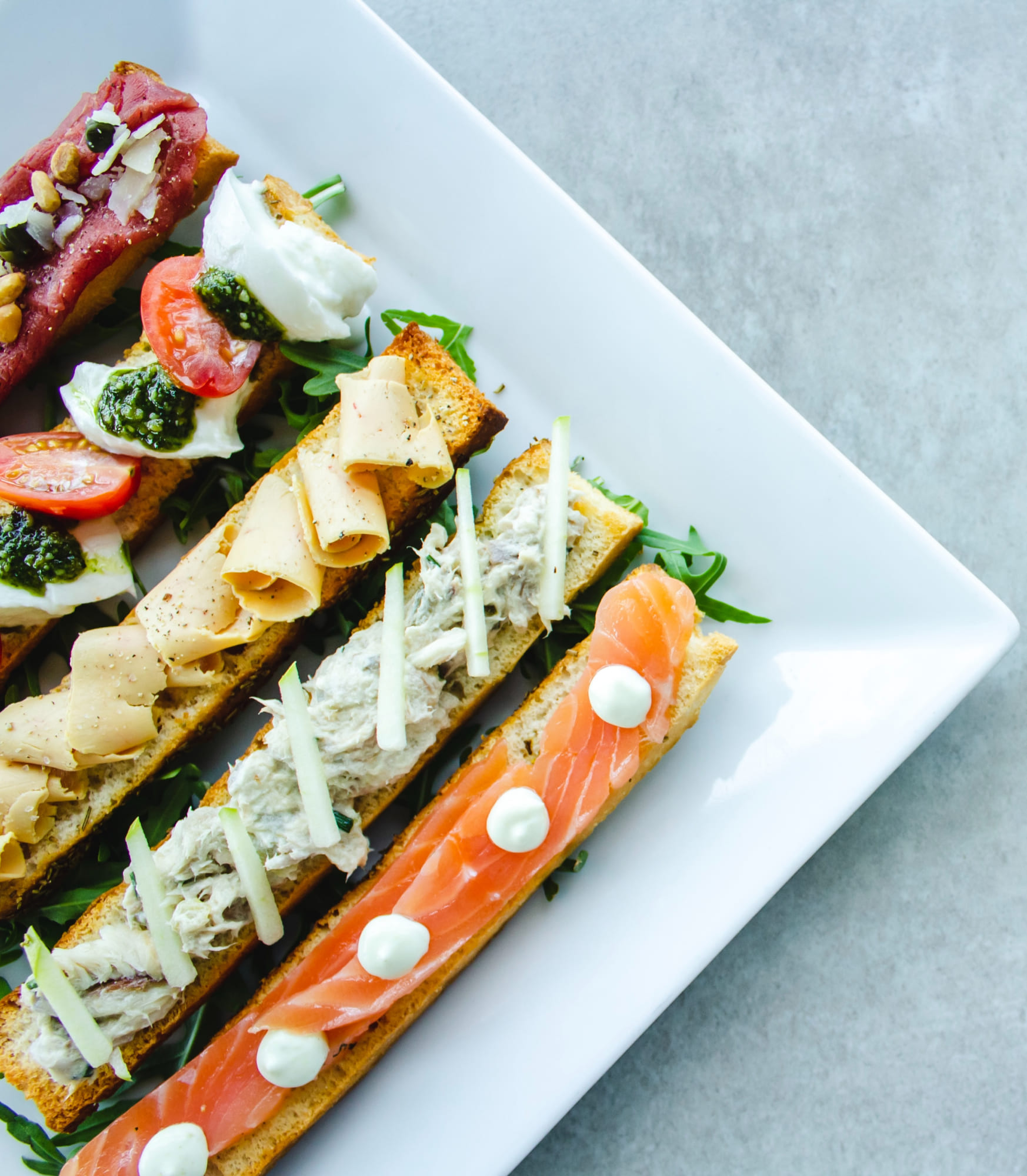Plated Bread